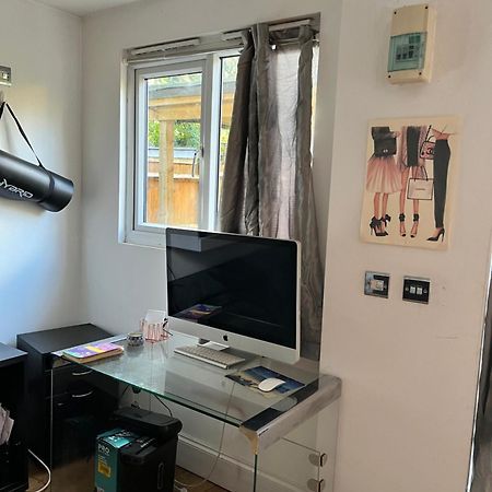 Cosy Garden Cottage Belvedere Екстер'єр фото